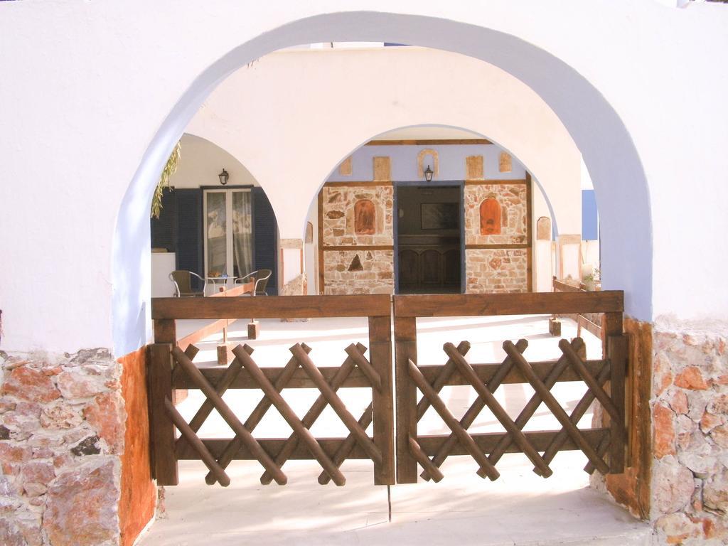 Monolithos Hotel Exterior foto